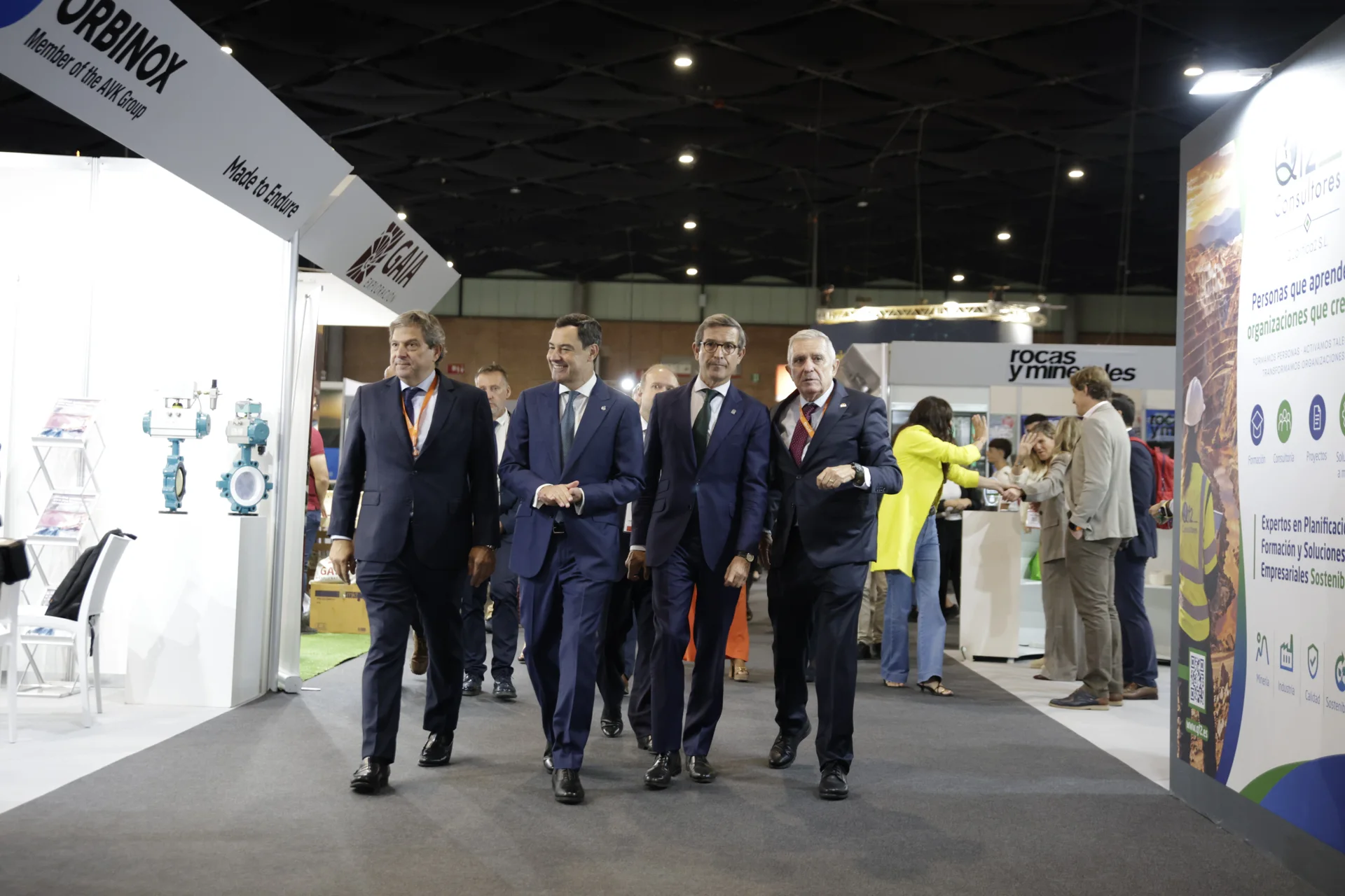 Recorrido institucional por la zona expositiva del MMH 2026